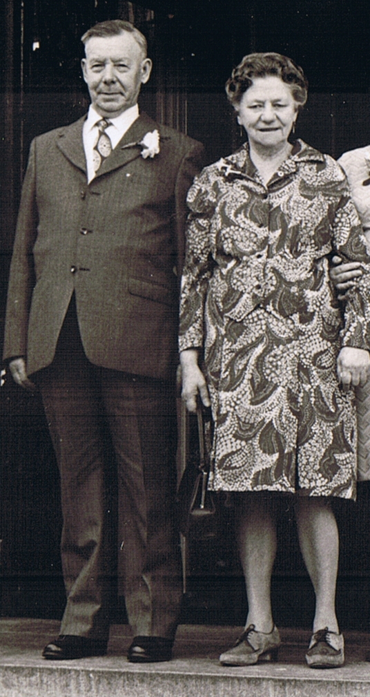 Klik voor foto in apart venster peter_ter_horst_en_trijntje_kist.jpeg